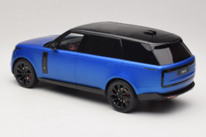 Range Rover P615 SV Velocity Blue GT Spirit 1:18 GT540 Résine — image 5 sur 6