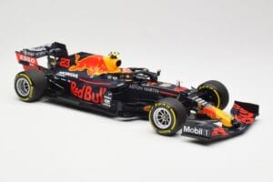 Red Bull Racing RB16 #23 A. Albon 4th Place Styrian GP 2020 Minichamps 1:18 110200223 Métal — image 4 sur 6
