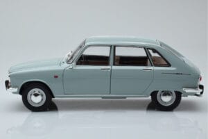 Renault 16 Bleu Clair Norev 1:18 185131 Métal — image 4 sur 8
