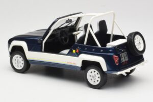Renault 4L JP4 Bleu Otto 1:18 OT212 Résine — image 5 sur 6