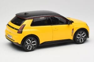 Renault 5 E-Tech Pop Jaune & Noir Norev 1:18 185500 Métal — image 4 sur 8
