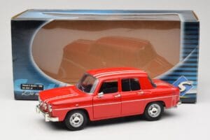 Renault 8 Gordini Rouge Solido 1:18 9018-M1 Métal — image 8 sur 8