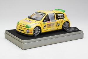 Renault Clio Sport #2 E. Rangoni Renault Clio Trophy Winner 2000 Universal Hobbies 1:18 7711218616 Métal