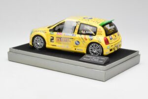 Renault Clio Sport #2 E. Rangoni Renault Clio Trophy Winner 2000 Universal Hobbies 1:18 7711218616 Métal — image 5 sur 6