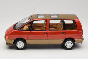 Renault Espace Mk1 2000 TSE Rouge Otto 1:18 OT1178 Résine — image 3 sur 6