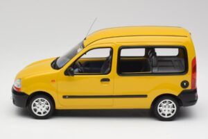 Renault Kangoo 1.4 RT Soleil Jaune Otto 1:18 OT474 Résine — image 3 sur 6
