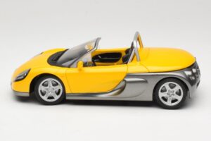 Renault Sport Spider Jaune Anson 1:18 30350-R1 Métal — image 4 sur 8