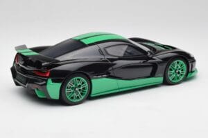 Rimac Nevera Record Monochrome Noir GT Spirit 1:18 GT916 Résine — image 2 sur 6