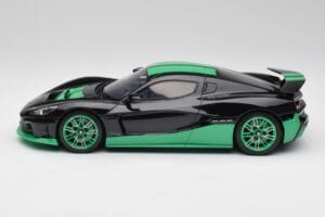 Rimac Nevera Record Monochrome Noir GT Spirit 1:18 GT916 Résine — image 3 sur 6