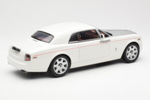 Rolls-Royce Phantom Coupe English Blanc Argent Kyosho 1:18 08861EW Métal — image 3 sur 8
