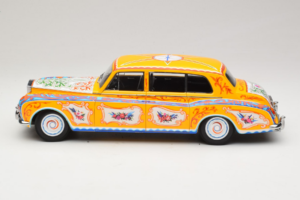 Rolls-Royce Phantom V John Lennon Paragon 1:18 PA-92121 Métal — image 4 sur 8
