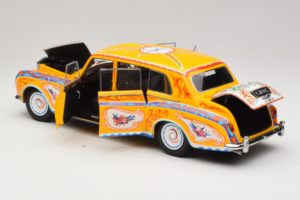 Rolls-Royce Phantom V John Lennon Paragon 1:18 PA-92121 Métal — image 5 sur 8