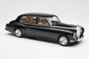 Rolls-Royce Phantom VI EWB Noir Kyosho 1:18 08905BK Métal — image 6 sur 8