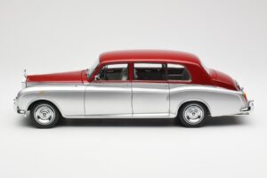 Rolls-Royce Phantom VI Argent Rouge Kyosho 1:18 08905SR Métal — image 4 sur 8