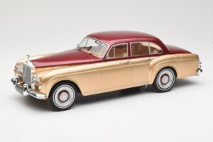 Rolls-Royce Silver Cloud III Flying Spur H.J. Mulliner Rouge & Or MCG 1:18 MCG18132 Métal