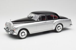 Rolls-Royce Silver Cloud III Mulliner Argent & Noir MCG 1:18 MCG18128 Métal