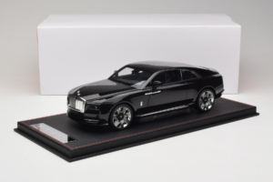 Rolls-Royce Spectre Noir Df Model 1:18 REMC017 Résine — image 6 sur 6