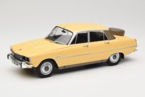 Rover 3500 V8 P6 Crème MCG 1:18 MCG18046 Métal