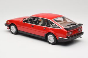 Rover Vitesse SD1 3.5 V8 Rouge Minichamps 1:18 107138401 Métal — image 5 sur 6