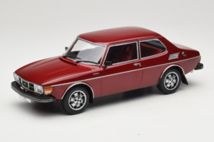 Saab 99 EMS Metallic Rouge MCG 1:18 MCG18441 Métal