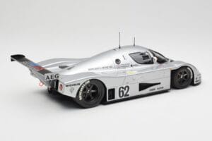 Sauber Mercedes C9 #62 J. Schlesser / J-P. Jabouille / A. Cudini 5th Place 24 Hours of Le Mans 1989 Minichamps 1:18 155893562 — image 2 sur 6