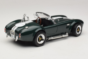 Shelby Cobra 427 S/C Vert Foncé Bandes Blanches Road Signature 1:18 92058-P1 Métal — image 3 sur 8