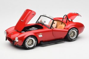Shelby Cobra 427 S/C Rouge Kyosho 1:18 08047R Métal — image 2 sur 8