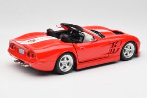 Shelby Series 1 Cabriolet Rouge Bburago 1:18 3353 Métal — image 3 sur 8