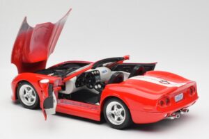 Shelby Series 1 Cabriolet Rouge Bburago 1:18 3353 Métal — image 5 sur 8