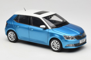 Skoda Fabia Mk3 Bleu OEM 1:18 ZSF000004BLA Métal — image 6 sur 8