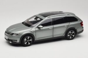 Skoda Octavia Mk4 Combi Vert Paudi Model 1:18 ZMR000005GRU Métal