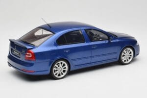 Skoda Octavia RS 1Z Race Blue Metallic Otto 1:18 OT478 Résine — image 2 sur 6