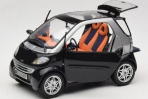 Smart Fortwo Noir Kyosho 1:18 0004830V000C08Q00 Métal — image 2 sur 8