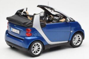 Smart Fortwo W451 Cabriolet Bleu Argent Minichamps 1:18 Q0022565V001C80Q00 Métal — image 3 sur 8