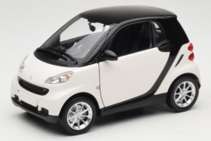 Smart Fortwo 451 Coupe Blanc Noir Minichamps 1:18 150036302 Métal