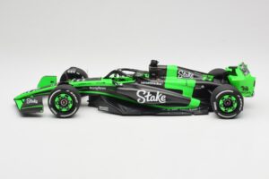 Stake F1 Team Kick Sauber C44 #77 V. Bottas Emilia Romagna GP 2024 Minichamps 1:18 117240177 Métal — image 4 sur 7