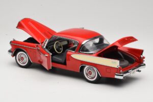 Studebaker Golden Hawk Apache Red Motor City 1:18 80009 Métal — image 5 sur 8