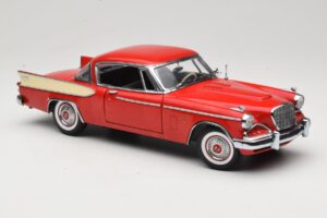 Studebaker Golden Hawk Apache Red Motor City 1:18 80009 Métal — image 6 sur 8