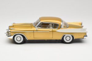 Studebaker Golden Hawk Anson 1:18 30384 Métal — image 4 sur 8
