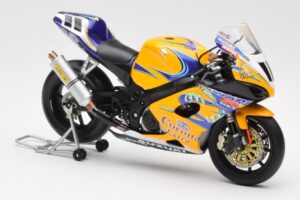 Suzuki GSX-R 1000 Team Alstare Corona Extra T. Corser WSB 2005 Minichamps 1:12 122052211 Métal — image 4 sur 6