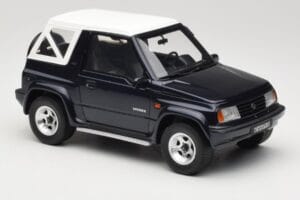 Suzuki Vitara Cabrio JLX Deep Blue Pearl Metallic Otto 1:18 OT492 Résine — image 4 sur 6
