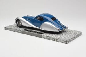 Talbot-Lago T150 C-SS Coupé Bleu Argent Minichamps 1:18 107117122 Résine — image 5 sur 6