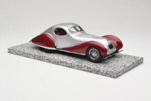 Talbot-Lago T150 C-SS Coupé Argent Rouge Minichamps 1:18 107117121 Résine — image 4 sur 6