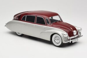 Tatra 87 Argent & Rouge Foncé MCG 1:18 MCG18067 Métal — image 4 sur 6