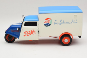 Tempo Dreirad Kastenwagen Pepsi Minichamps 1:18 150099024 Métal — image 4 sur 8