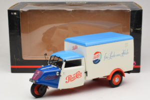 Tempo Dreirad Kastenwagen Pepsi Minichamps 1:18 150099024 Métal — image 8 sur 8