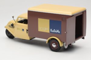 Tempo Hanseat 100 Jahre KaDeWe Minichamps 1:18 686354688 Métal — image 5 sur 8