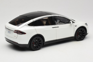 Tesla Model X Blanc OEM 1:18 TESLA001 Métal — image 3 sur 8