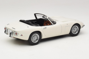 Toyota 2000 GT Cabriolet Blanc James Bond Collection AUTOart 1:18 78731 Métal — image 3 sur 8