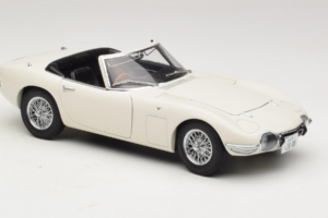 Toyota 2000 GT Cabriolet Blanc James Bond Collection AUTOart 1:18 78731 Métal — image 6 sur 8
